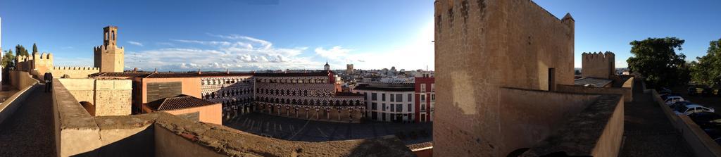 Aparthotel Mm Badajoz Buitenkant foto