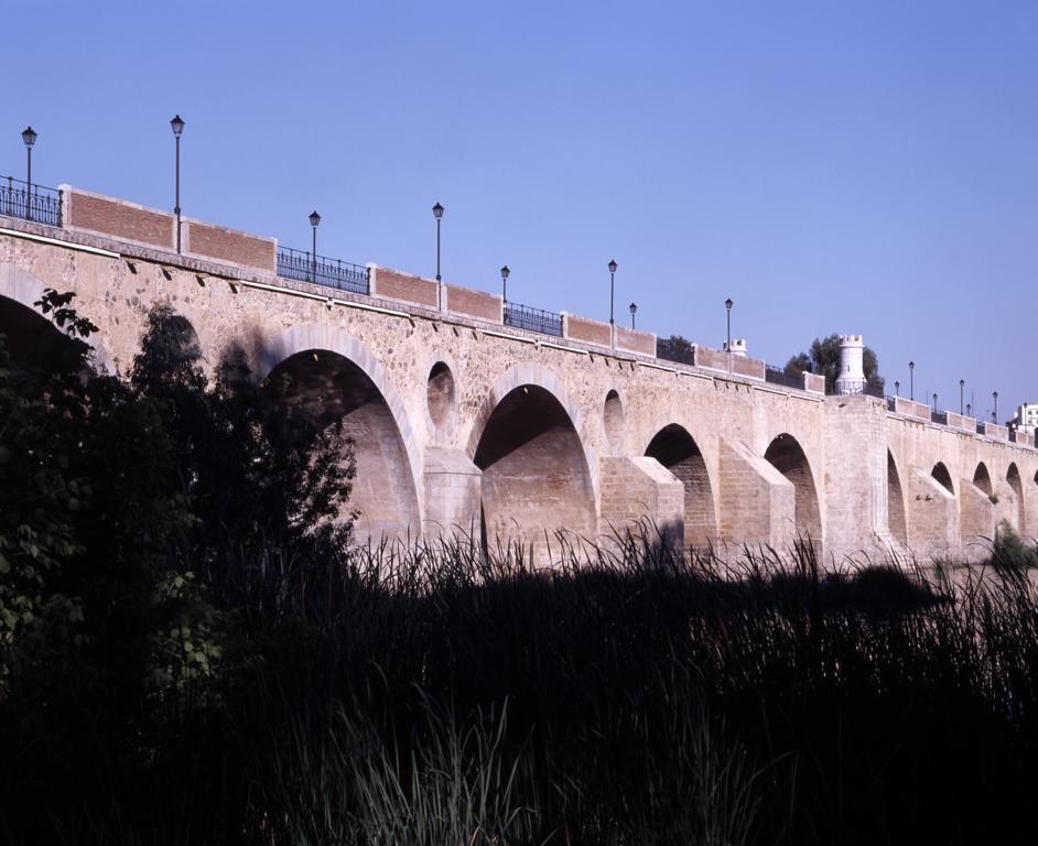 Aparthotel Mm Badajoz Buitenkant foto