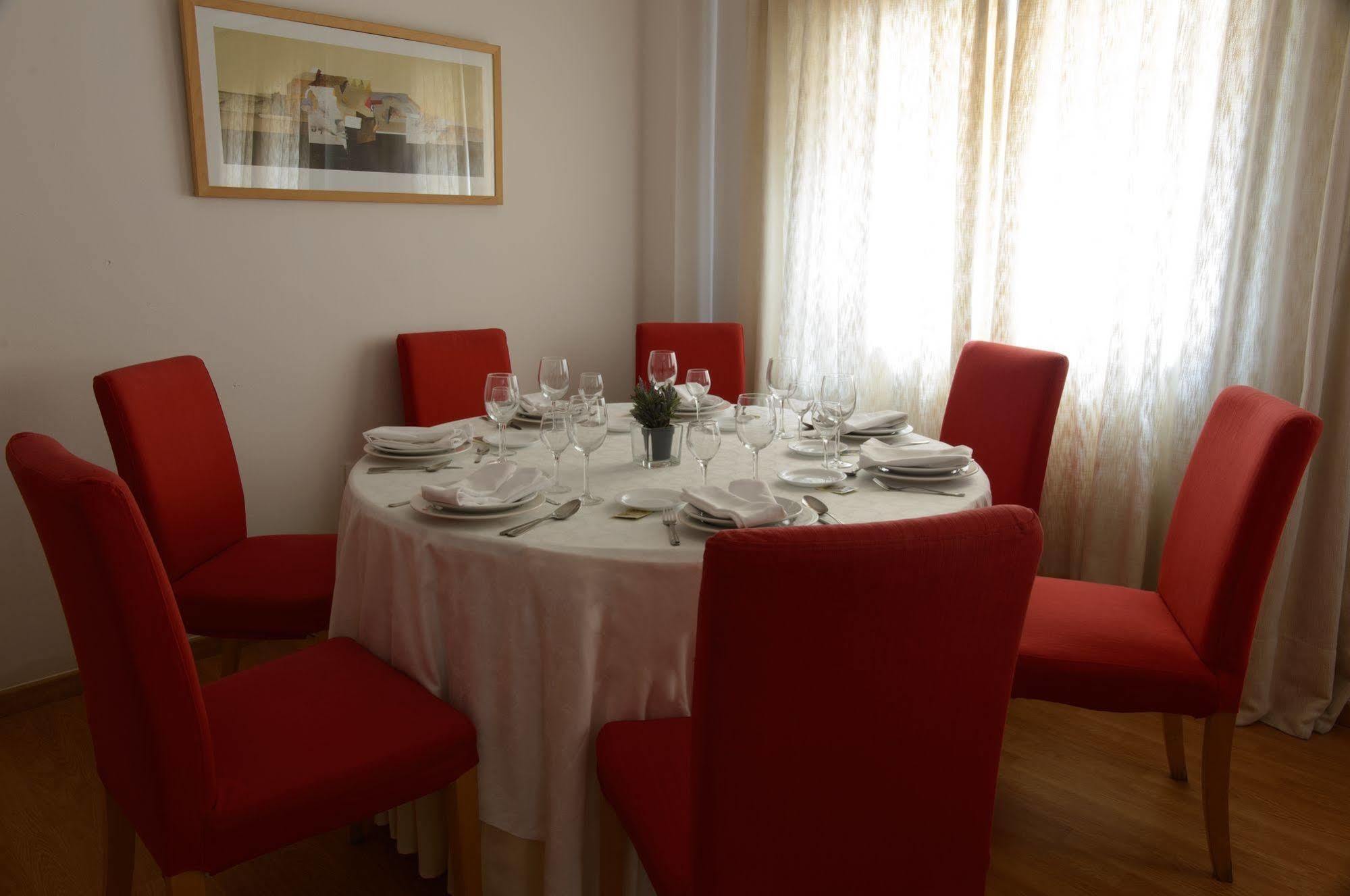 Aparthotel Mm Badajoz Buitenkant foto
